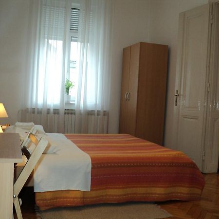 Apartment Horvat Загреб Стая снимка