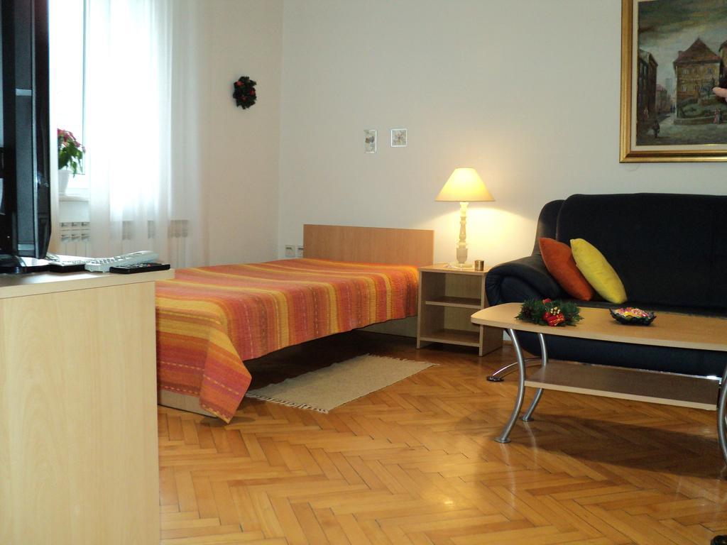 Apartment Horvat Загреб Стая снимка